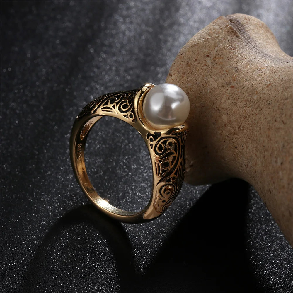 White Pearl Ring