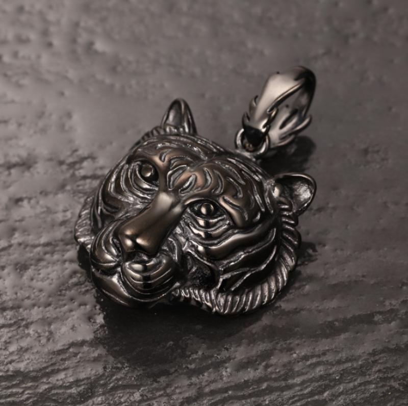 Creative tiger head Necklace