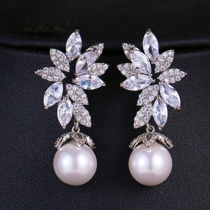 Elegant Simulated Pearls Long Dangle Earrings