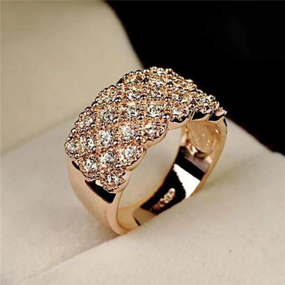 Ladies Rhinestone Ring