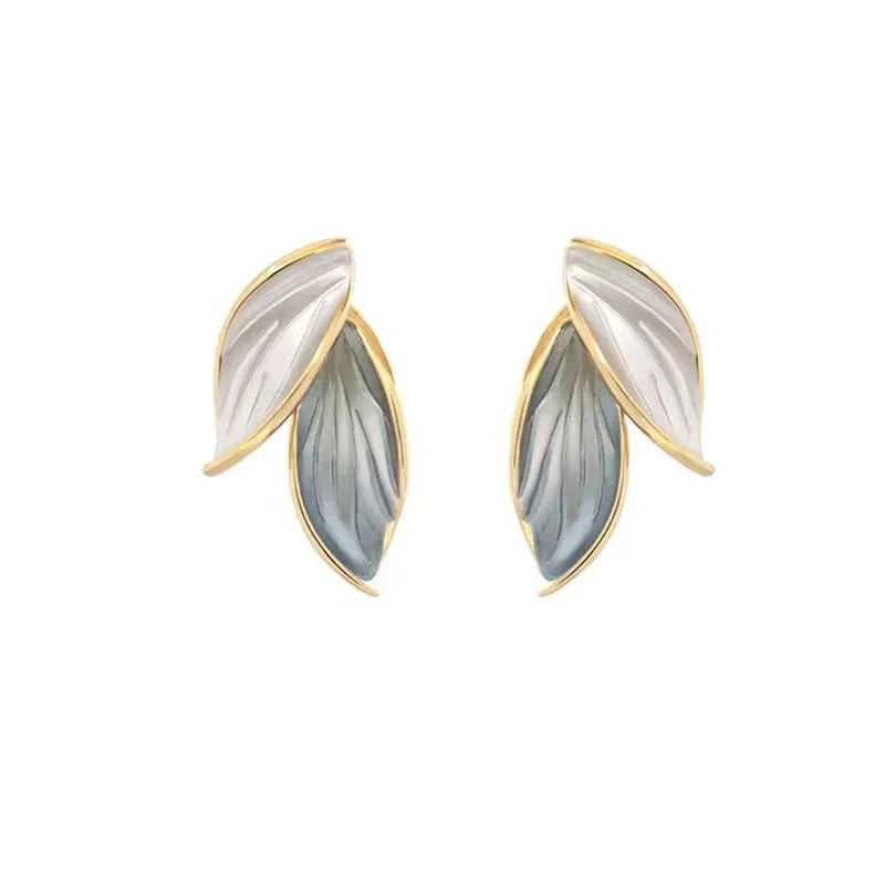 Lovely Sweet Grey Leaf Stud Earrings