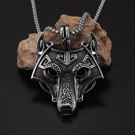 Creative black eye wolf Necklace